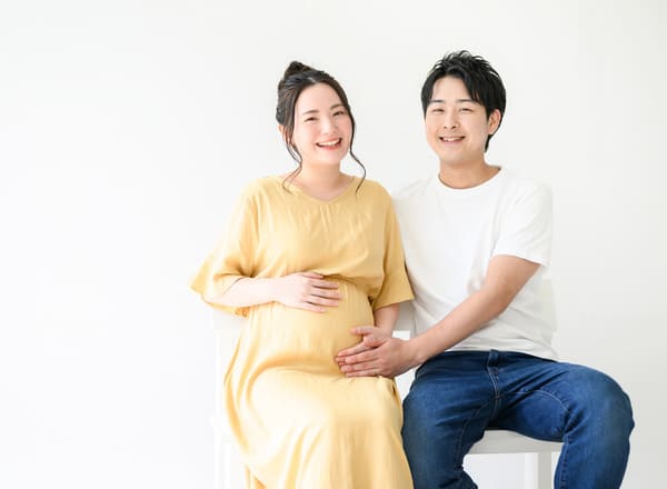 【出産を控えるパパママ必見】手当や給付でもらえるお金や制度をチェック！